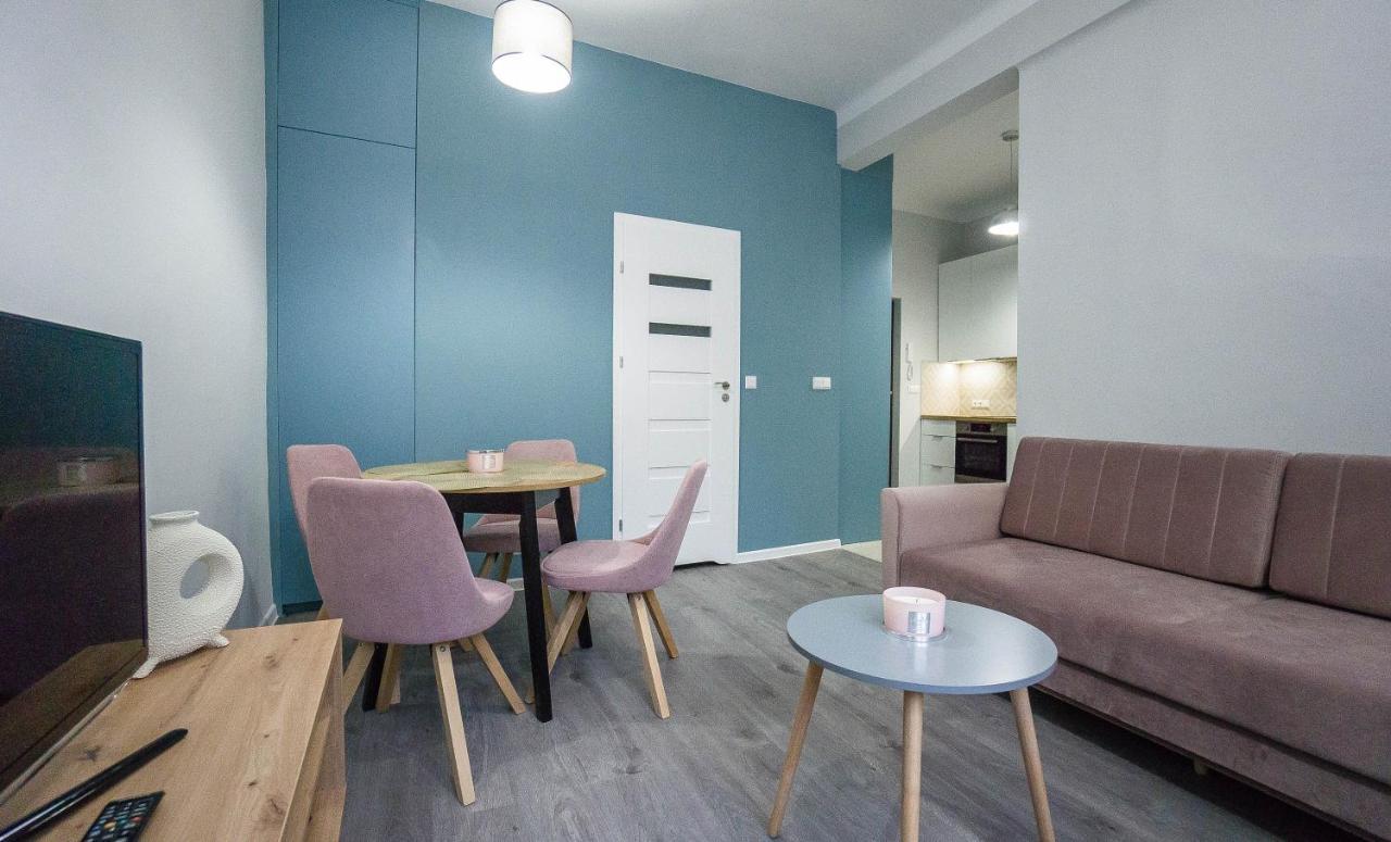 Comfy Apartment Old Town คราคูฟ ภายนอก รูปภาพ