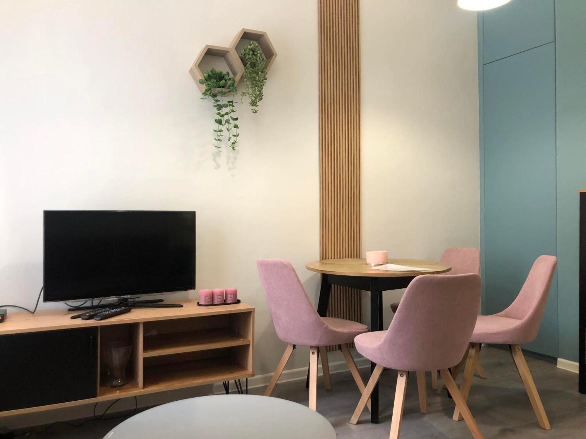 Comfy Apartment Old Town คราคูฟ ภายนอก รูปภาพ